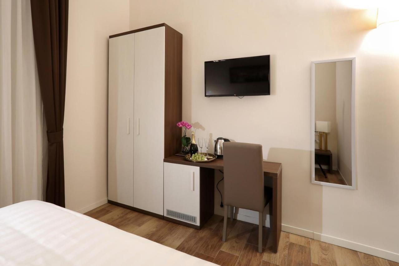 Elegant Rooms Roma - Guest House מראה חיצוני תמונה